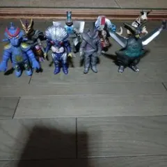 ウルトラマンシリーズ 怪獣8体セット