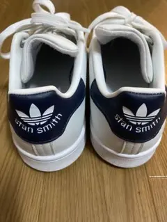 adidas Stan Smith ホワイト/ネイビー スニーカー
