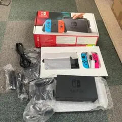 Nintendo Switchネオンレッド／ネオンブルー 付属品一式 動作確認済