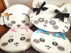 ちいかわ おかお折りたたみミニテーブル 低反発クッション 5個セット