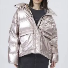 美品 GAP メタリックピンク ダウンジャケット フードなし