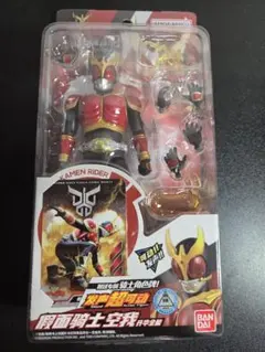サウンドアクションフィギュア　仮面ライダークウガ　ライジングマイティのサムネイル