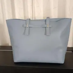 FURLAのトートバッグ
