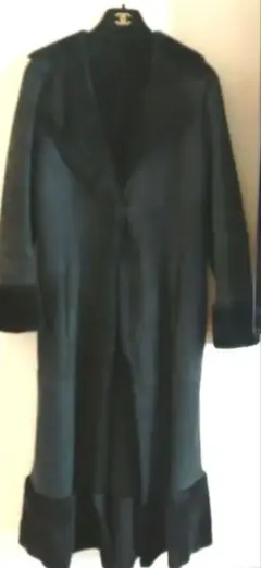 最終お値下げ！ダナ・キャラン ムートンコート