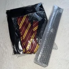 ハリーポッター グリフィンドール ローブネクタイ杖セット