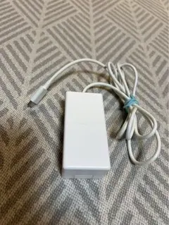NTT docomo 純正 ACアダプタ 08 動作良好品