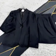 CHANELベルベットジャケット予備ボタン有り - メルカリ