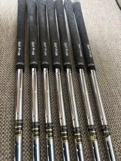 True Temper Dynamic Gold S400シャフト 7本セットのサムネイル