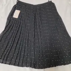 未使用　UNIQLO ブラック ドット柄 プリーツスカート M