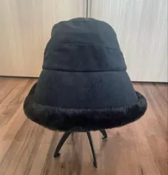 黒 スエード風 バケットハット ファー付き