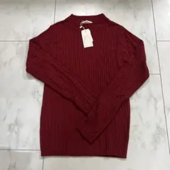新品未使用タグ付き／長袖 リブニットハイネック/ハイネックリブニット ボルド