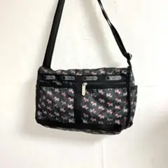 LeSportsac　レスポートサック　ショルダーバッグ　犬柄　シュナウザー