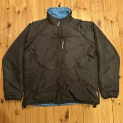 MILLETナイロンジャケット ブラック/ブルーリバーシブル