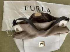 フルラ トートバッグ 台形 ハンドバッグ シボ革 ホワイト ブラウン 
