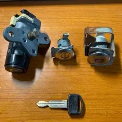 ダックス！ST50/70 キー3点セット！くるくる 希少！DAX シャリィ