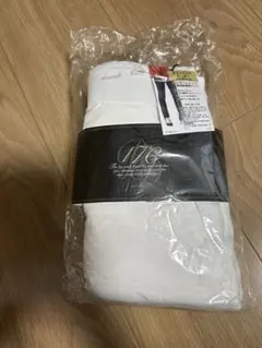 17°C オフホワイト ダウンパンツ　Mサイズ