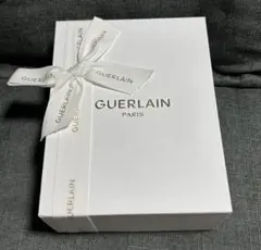 GUERLAIN ギフトボックス リボン付き