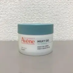 アベンヌ ミルキージェル オイルコントロール 保湿ジェルクリーム 敏感肌用のサムネイル