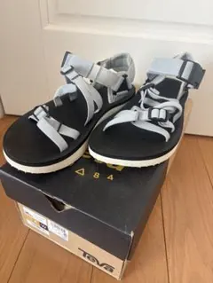 Teva ライトグレー 6テバ サンダル アルプ プレミア TEVA テヴァのサムネイル