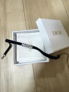 Dior チョーカー