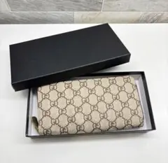 新品未使用❤️GD柄 総柄長財布 ラウンドファスナー ストラップ付のサムネイル