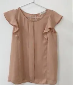 chocol raffine robe フリル袖 ブラウス ピンクベージュのサムネイル