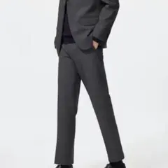 UNIQLO 感動パンツ DARK GRAY 85-76