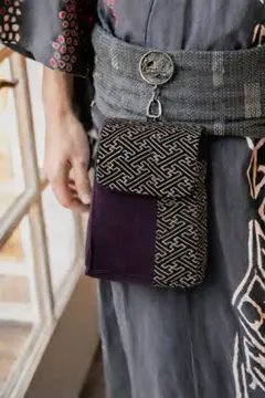 和柄ポーチ　龍　着物　帯掛け　小物入れ　紫