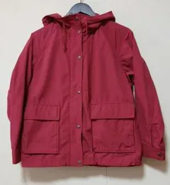 ユニクロ　UNIQLO　赤 マウンテンパーカー フード付き