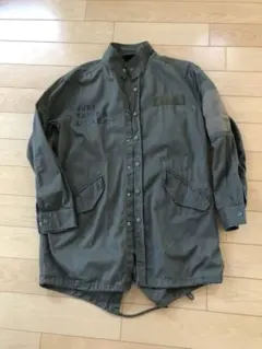 オリーブ色 ミリタリージャケット M