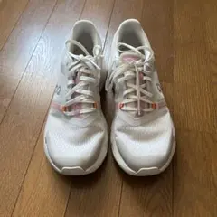 Item thumbnail for item b0d3cfd9-b472-418d-98c9-396820ba3256