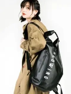 HEDWING CylinderPVC Backpack