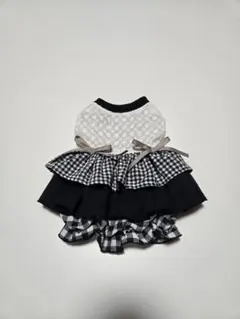 犬服　Sサイズより小さめ　598 切り替え２段フリルバルーンフリル　訳あり