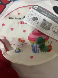 はらぺこあおむしハローキティバラエティーコレクションPart.2ラウンドポーチ