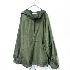 マウンテンパーカー