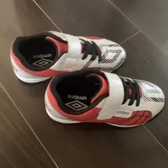 umbro サッカーシューズ18cm/ ホワイト/レッド