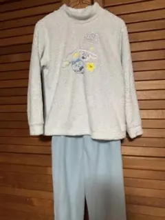 水色フリースパジャマセット