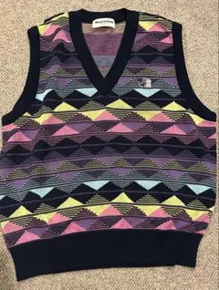 美品　Black & White 幾何学模様 ニットベスト