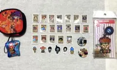 ワンピース　グッズ　ポーチ　ステッカーセット　ストラップ