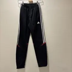 adidas 黒 ロングパンツ サイドストライプ 160センチ