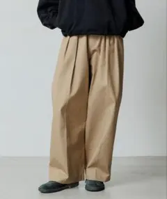 ADAM ET ROPE' ワイドルーズパンツのサムネイル