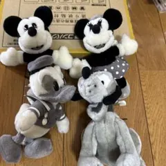 ミッキー・ミニー・ドナルド・プルート ぬいぐるみ4体セット