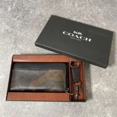美品　COACH コーチ シグネチャー カモフラージュ 迷彩柄 PVC 長財布