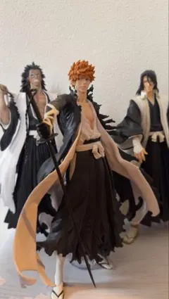 一番くじ BLEACH　黒崎一護&朽木白哉&更木剣八 フィギュア3点セット