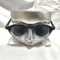 グラデーション サングラス