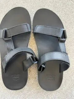 Teva ブラック ユナイテッドアローズコラボ　レザーサンダル定価18000円