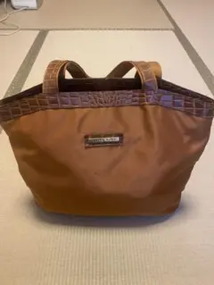 Item thumbnail for item 6d2613f2-8f4f-48cf-b7fd-4dc59cad713b