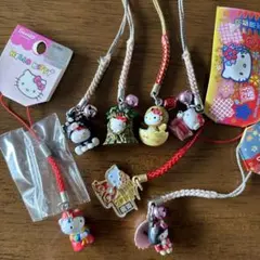 ご当地キティストラップ　7点