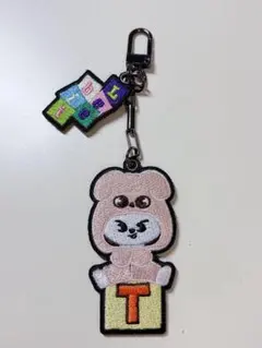 Stray Kids SKZ TOY WORLD 刺繍キーホルダー Leebit - メルカリ