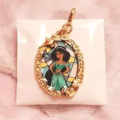 ディズニープリンセス　シークレットチャーム　ジャスミン